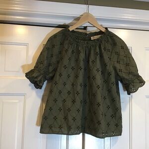LOFT Olive Eyelet Petite Sz S Top 100% Cotton Cottagecore Casual Soft